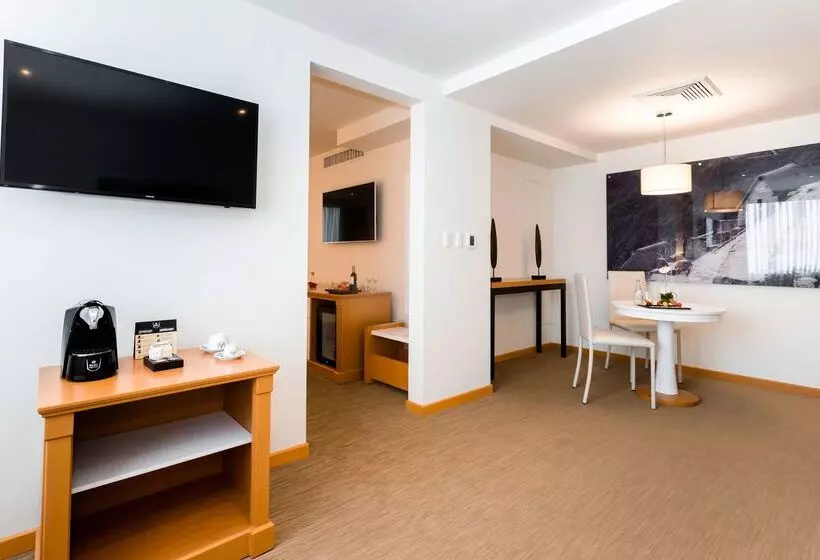 Fotos del hotel Melia Lima:  6