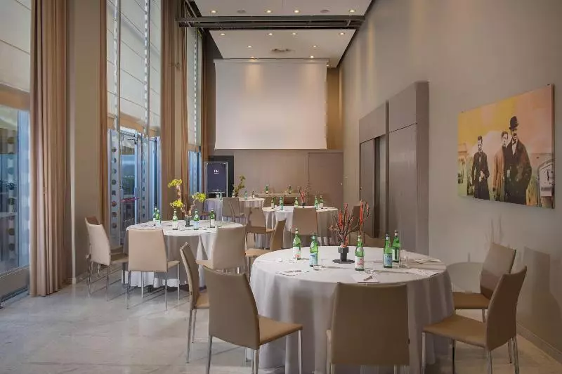 Fotos del hotel Nh Torino Lingotto Congress:  81