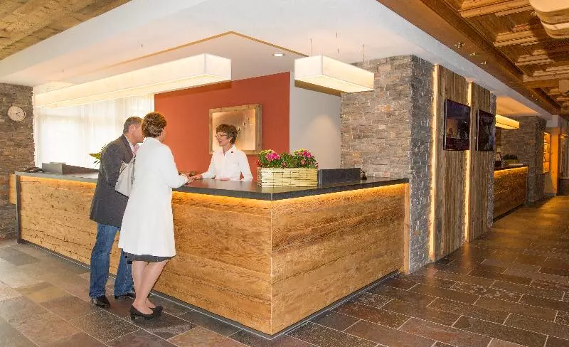 Fotos del hotel Sunstar  & Spa Davos:  4