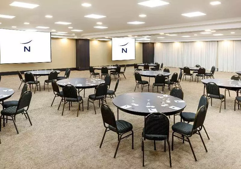 Fotos del hotel Novotel Center Norte:  18