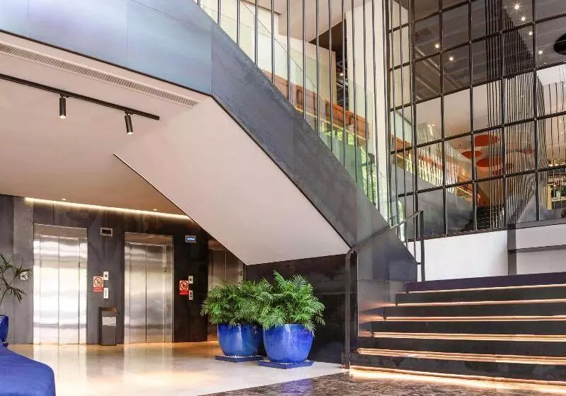 Fotos del hotel Novotel Sevilla:  4