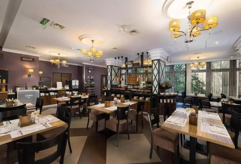 Fotos del hotel Exe Carlton Budapest:  3