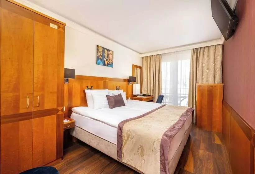 Fotos del hotel Exe Carlton Budapest:  15