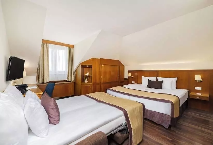 Fotos del hotel Exe Carlton Budapest:  20