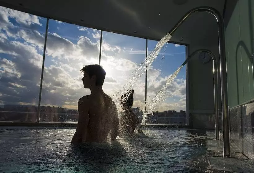 Fotos del hotel Gran Hotel Lakua:  16