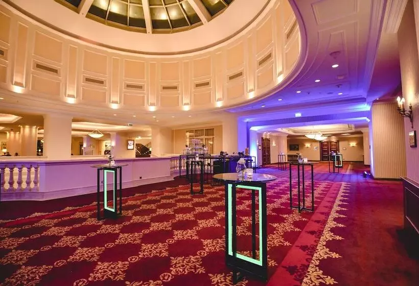 Fotos del hotel Jw Marriott Bucharest Grand:  3