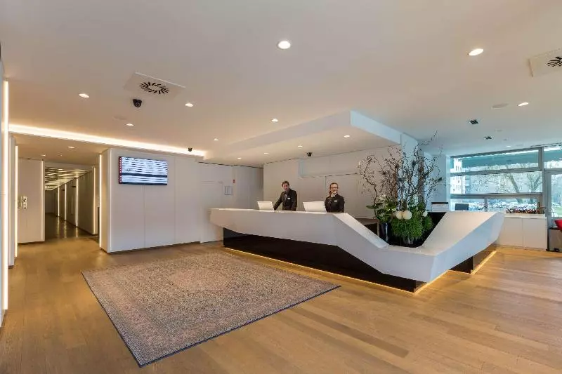 Fotos del hotel M:  3