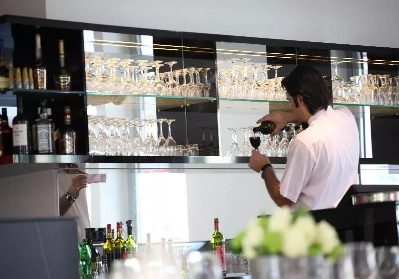 Fotos del hotel M:  5