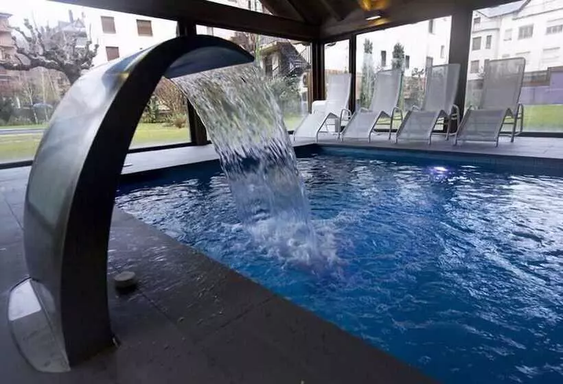Fotos del hotel Restaurant Pessets & Spa:  21