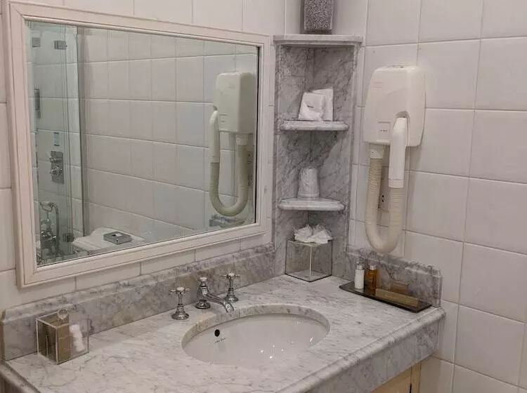 Fotos del hotel Cotswold Lodge:  13