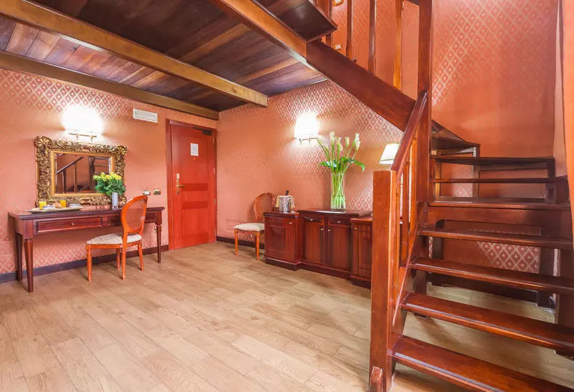 Fotos del hotel Prince Galles:  7