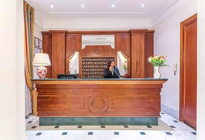 Fotos del hotel Raeli Hotel Lux:  10