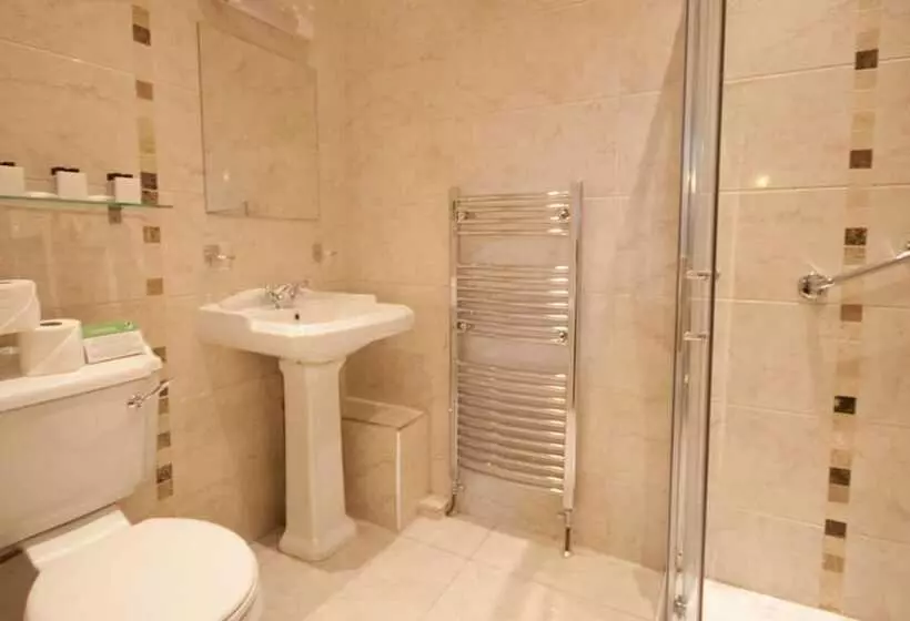 Fotos del hotel St George By Nina:  10