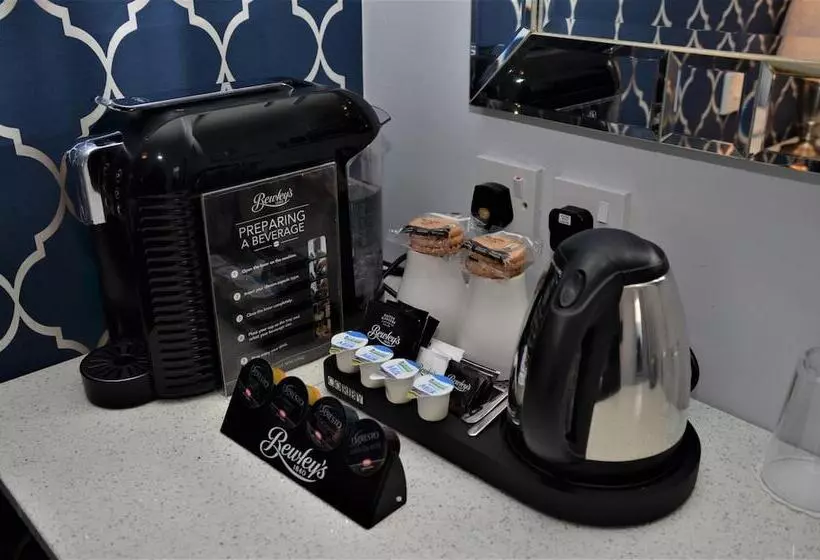 Fotos del hotel St George By Nina:  4