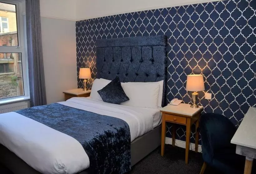 Fotos del hotel St George By Nina:  8