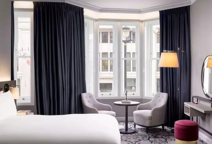 Fotos del hotel The Trafalgar St. James, London Curio Collection By Hilton:  22