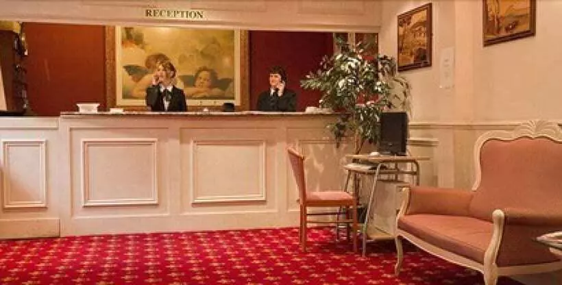 Fotos del hotel Sorrento Hotel & Restaurant:  2