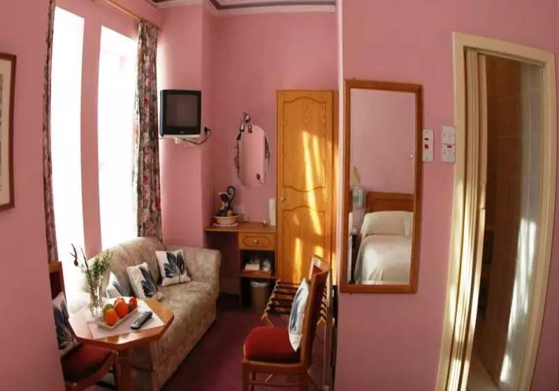 Fotos del hotel Garnish House:  4