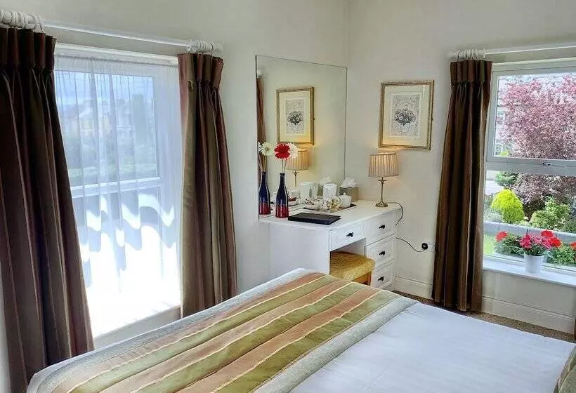 Fotos del hotel Kingfisher Lodge:  5