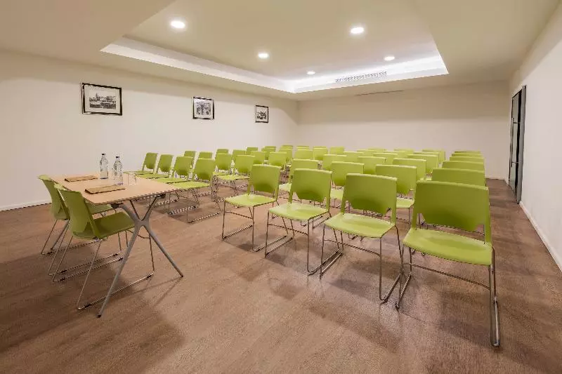 Fotos del hotel Neat Hotel Avenida:  14