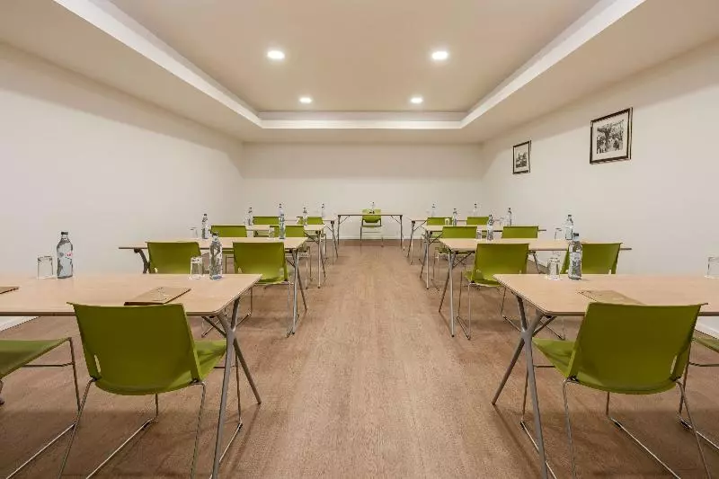 Fotos del hotel Neat Hotel Avenida:  25