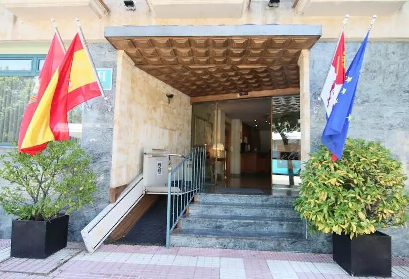 Fotos del hotel Puente Romano De Salamanca:  36