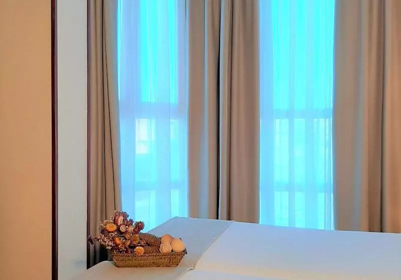 Fotos del hotel Nueva Plaza:  15