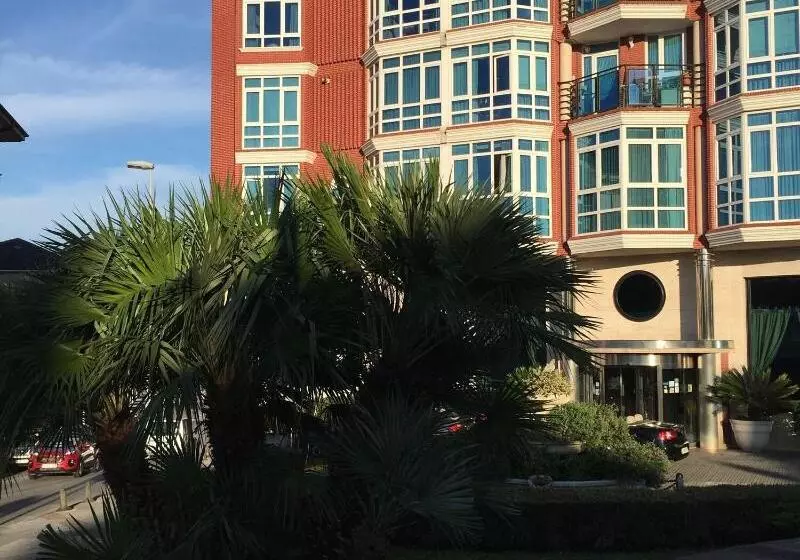 Fotos del hotel Nueva Plaza:  14