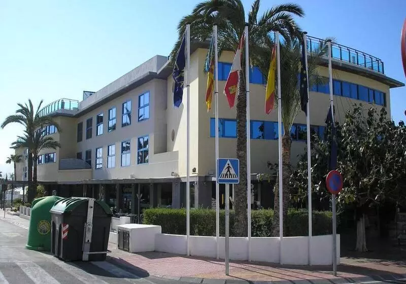 Fotos del hotel Rober Palas:  4