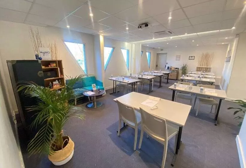 Fotos del hotel Sure Hotel By Best Western Bordeaux Lac:  3