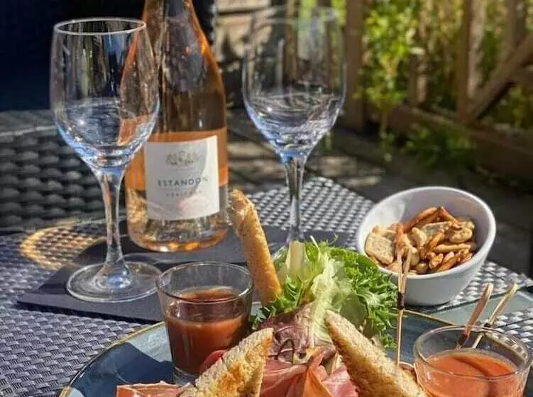 Fotos del hotel Sure Hotel By Best Western Bordeaux Lac:  18