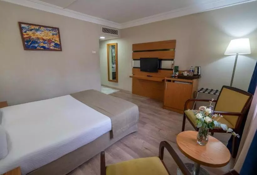 Fotos del hotel The Green Park Taksim:  2