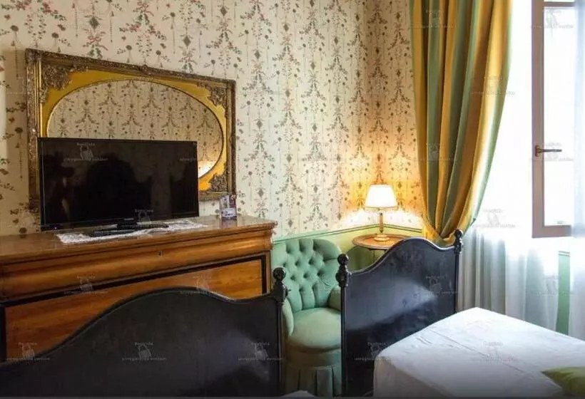 Fotos del hotel Villa Del Bosco:  19