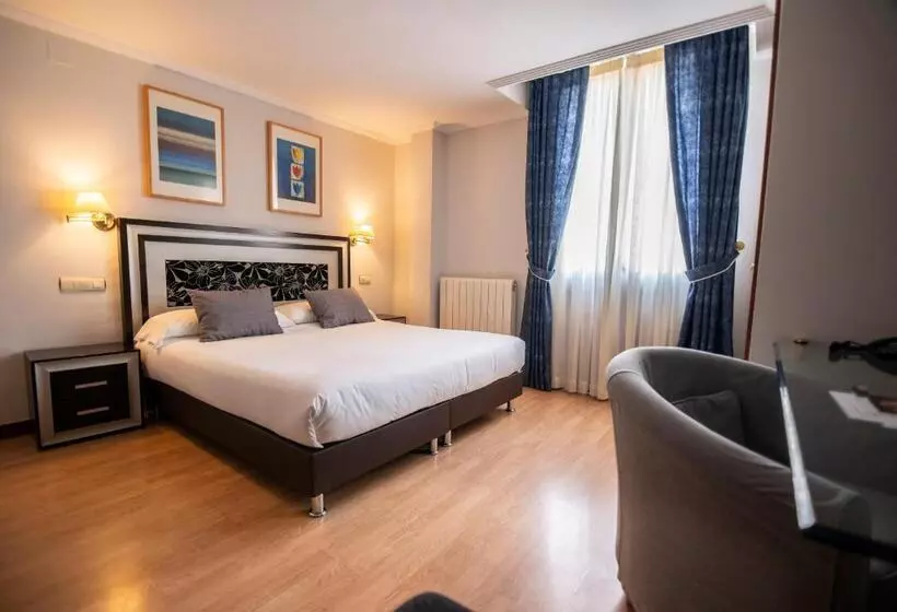 Fotos del hotel Rua Salamanca:  9