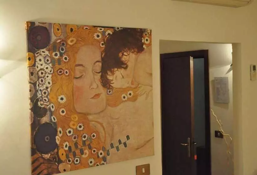 Fotos del hotel Vittoriano:  18