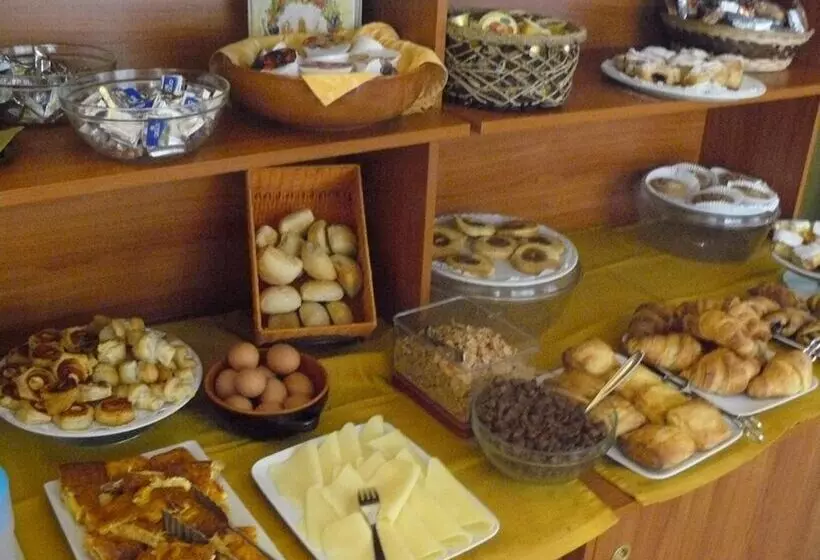 Fotos del hotel Vittoriano:  4