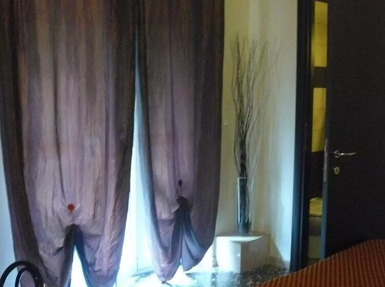 Fotos del hotel Vittoriano:  25