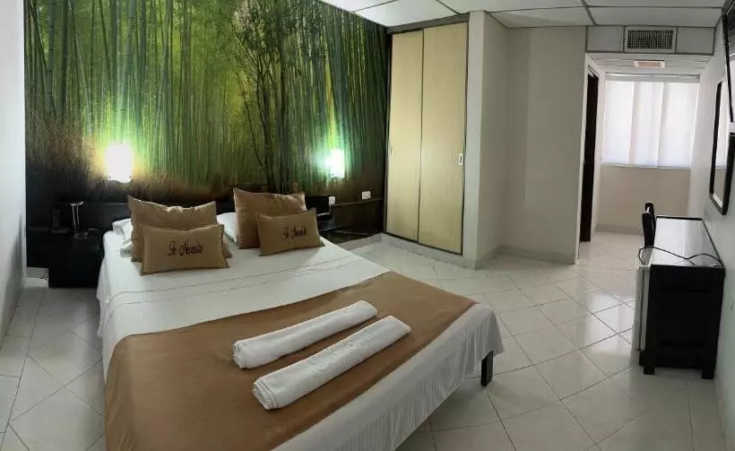 Fotos del hotel Sulicam:  23