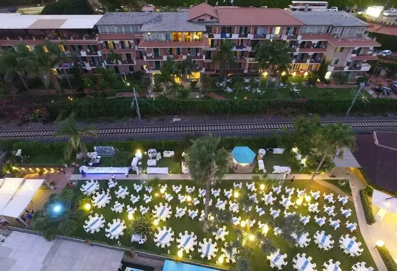 Fotos del hotel Caparena:  96