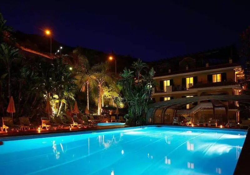 Fotos del hotel Caparena:  5