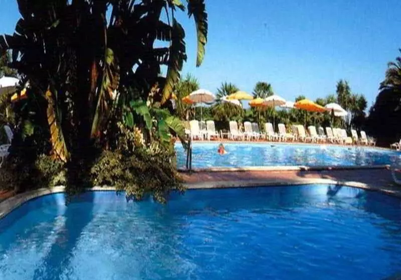 Fotos del hotel Caparena:  8