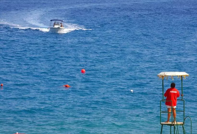 Fotos del hotel Caparena:  32