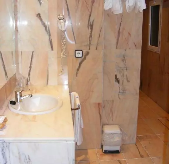 Fotos del hotel Cesaraugusta:  12