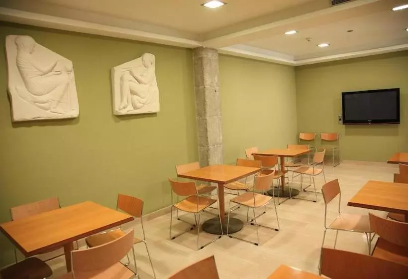 Fotos del hotel Cesaraugusta:  4