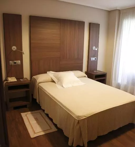 Fotos del hotel Cesaraugusta:  7