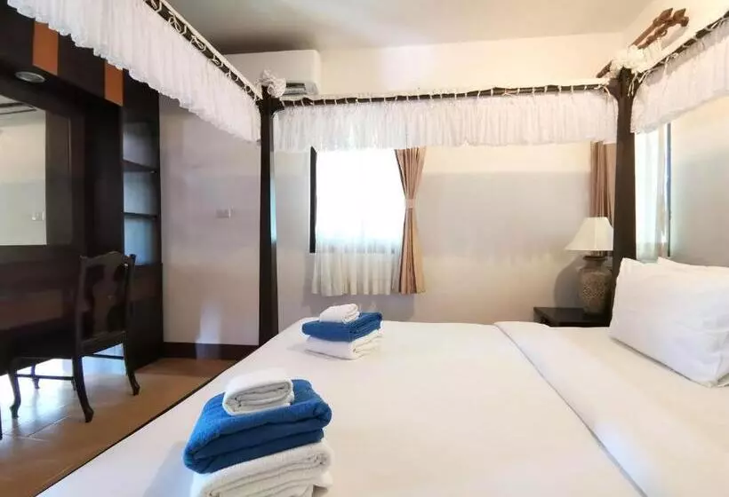 Fotos del hotel Holiday Villa:  7