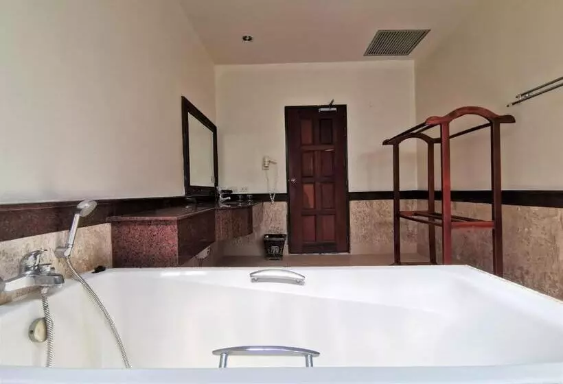 Fotos del hotel Holiday Villa:  15