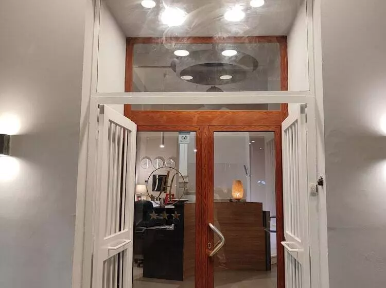 Fotos del hotel Ideal Boutique:  2