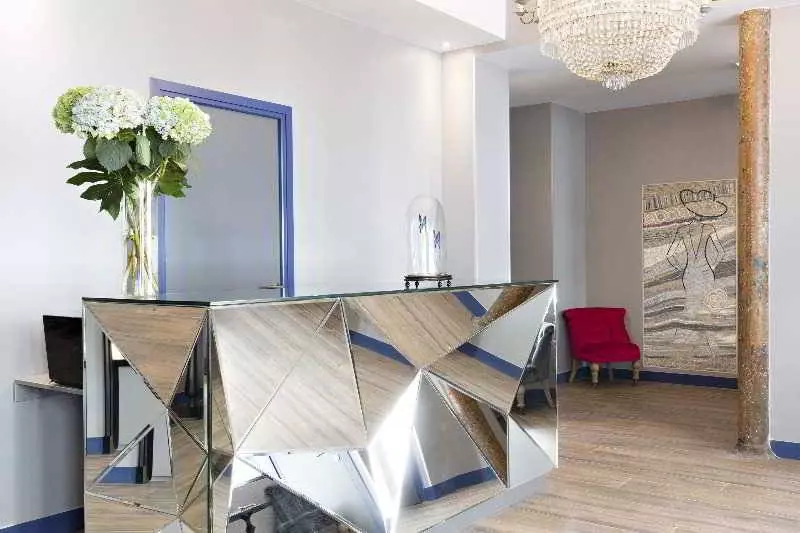 Fotos del hotel Mademoiselle:  3