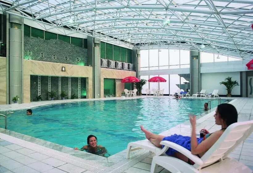 Fotos del hotel Suning Universal Hotel All-Suites:  2